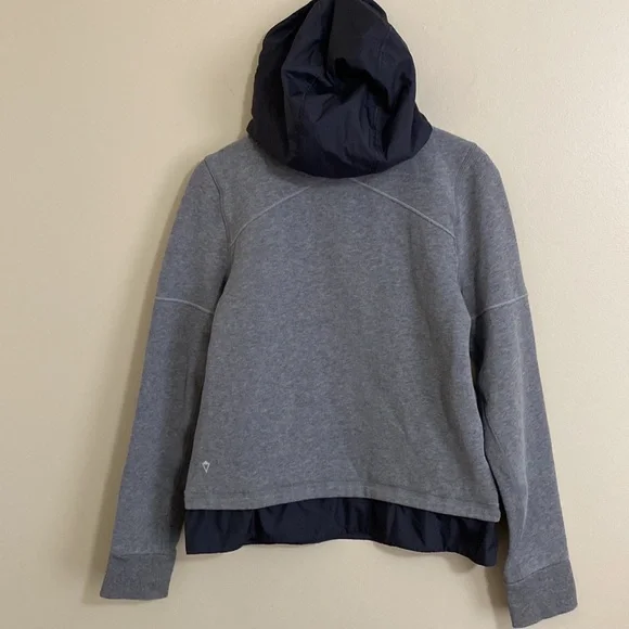 Ivivva by Lululemon Drills and Frills Hoodie - Picture 5 of 13